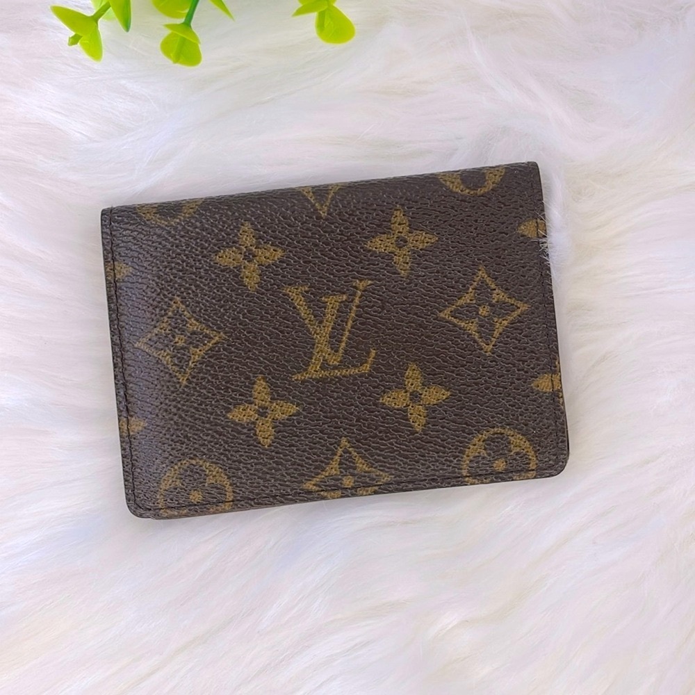 Louis Vuitton Monogram Card Holder